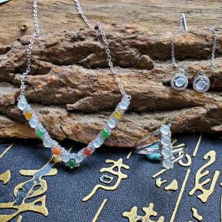 °☆ 珮齊精品舖 ☆° 天然緬甸翡翠 綠翡 黃紅翡 白冰 【A貨】V型蛋面玉 戒指 項鍊 耳針套組 S925銀 0111
