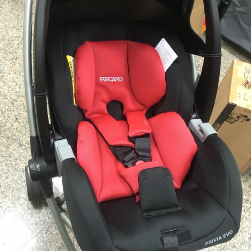 privia evo car seat