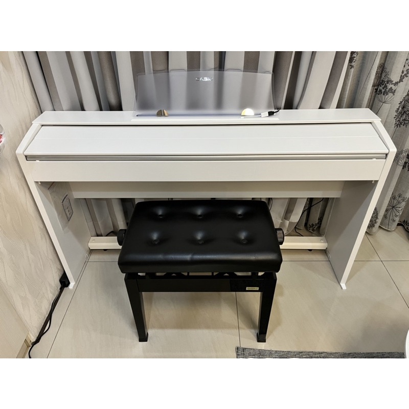 CASIO PX770 WE 88 鍵數位電鋼琴 古典白色款 +昇降椅  二手