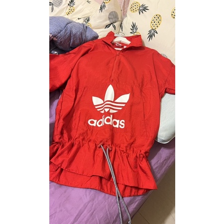 愛迪達adidas紅色長袖洋裝/上衣