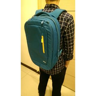 全新美國 Incase Compact Backpack Nylon Bag for MacBook（限黑貓或郵寄）