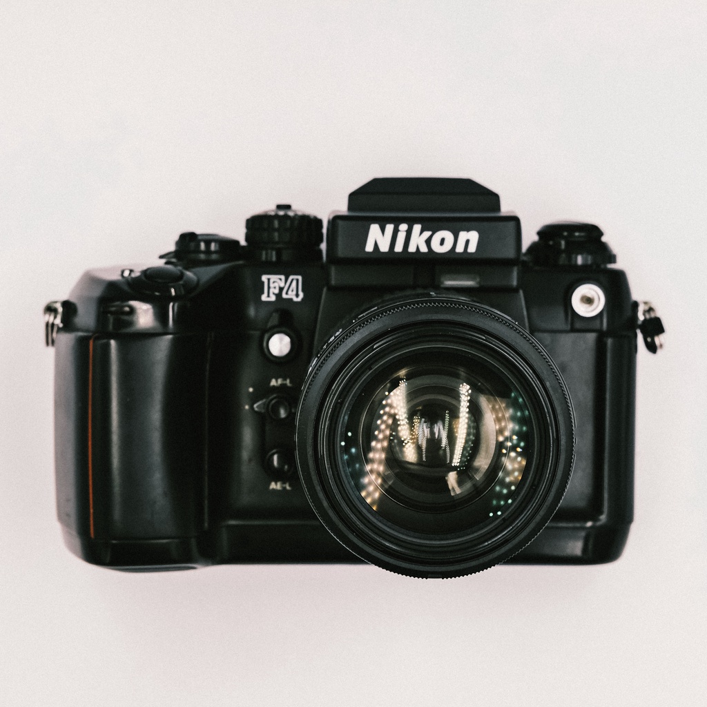 Nikon F4 腰平＋眼平＋Af Nikkor 35-135mm