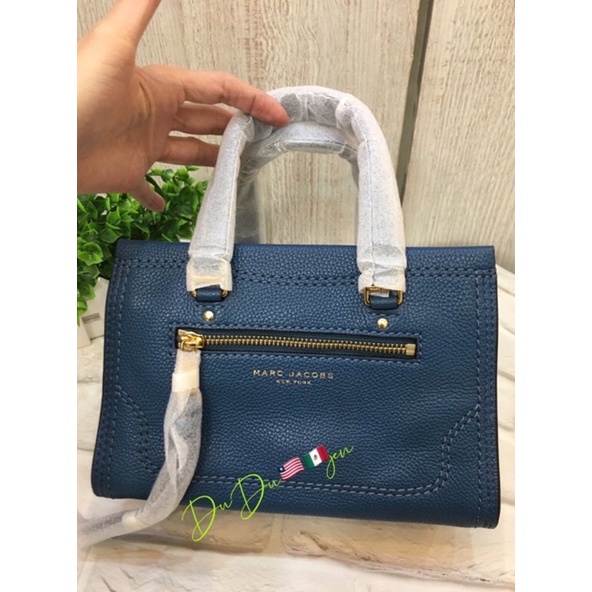 🇺🇸Marc Jacobs  🔥M0015022 💞小號尺寸： 22x 16x 9斜背二用包機車包(藍色現貨）🔥小款