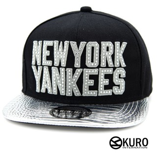 KURO-SHOP潮流新風格-黑色 銀色帽沿 NEW YORK YANKEES 水鑽 電繡 棒球帽 板帽