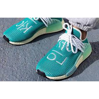 <Taiwan小鮮肉> ADIDAS PHARRELL WILLIAMS HU NMD 綠 藍 男鞋 Q46466