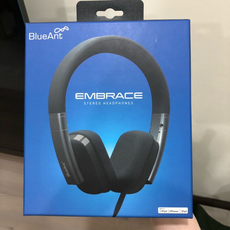 BlueAnt EMBRACE stereo headphones 耳罩式耳機 全新