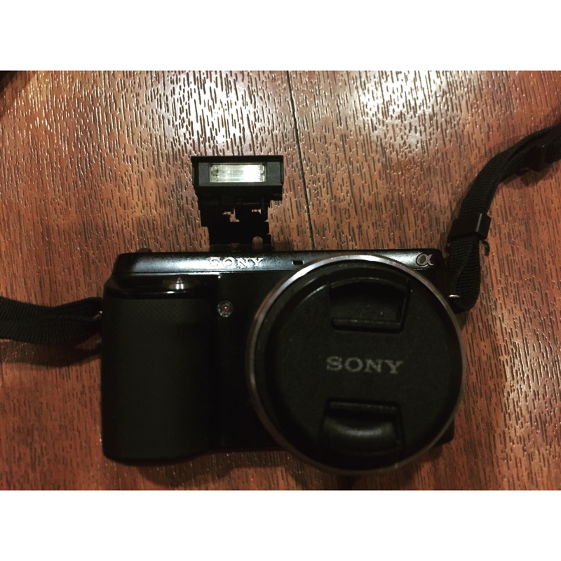 Sony NEX-F3 二手 稍微刮痕 便宜賣3000