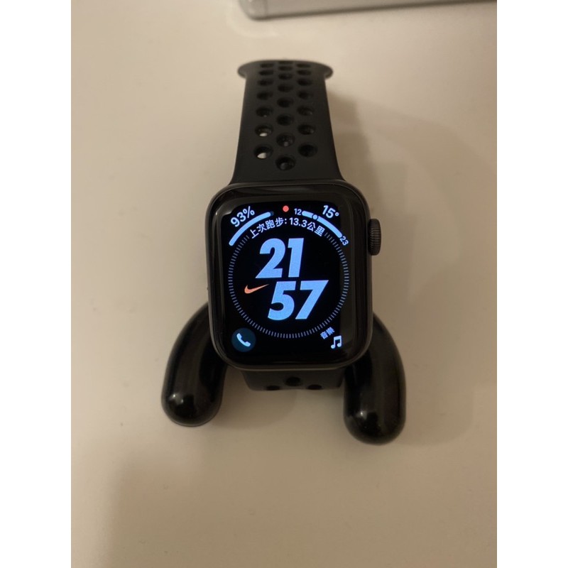 Apple Watch Series 5 Nike 聯名版（近九成新）