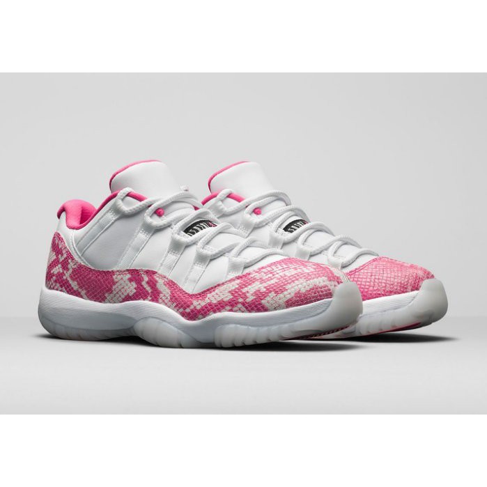 retro 11 low pink