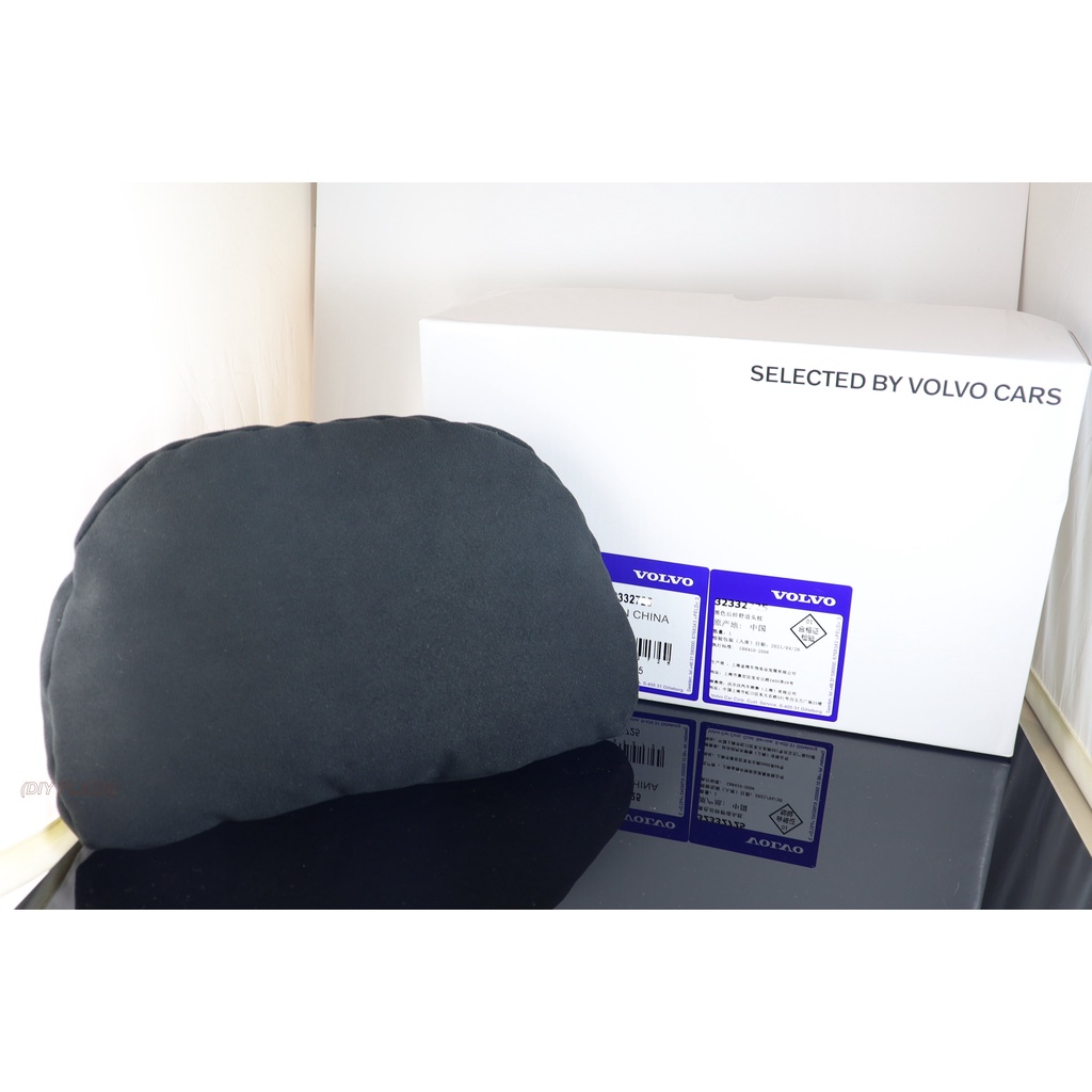 【DIY PLAZA】VOLVO 原廠 麂皮 舒適 頭枕 前後座 賓士 可用 GLC W212 W213 GLA GLB