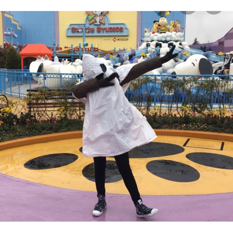 日本🇯🇵大阪環球影城 Snoopy 史努比 雨衣 尾巴款 現貨
