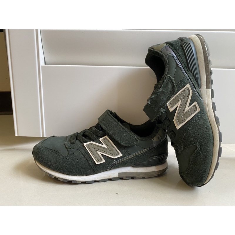 new balance 軍綠迷彩童鞋布鞋