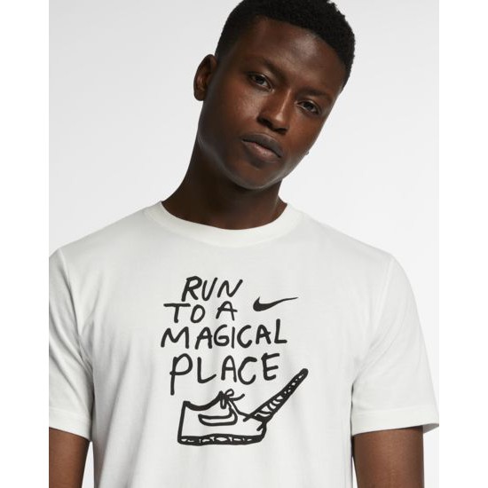 nike run to a magical place shirt