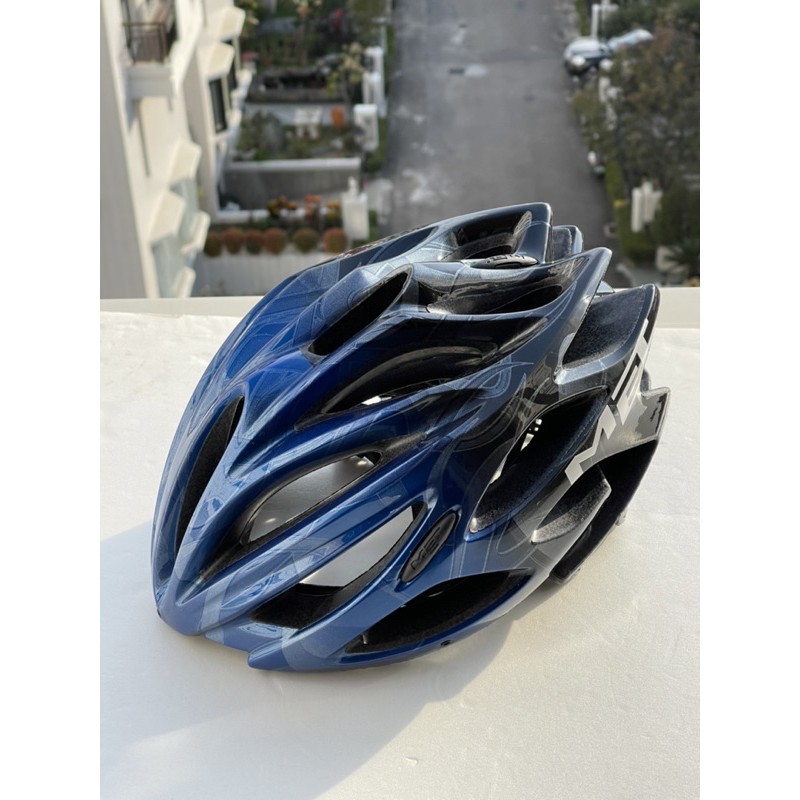 超低2.2折 MET VELENO 義大利製頂級自行車安全帽 輕量 好戴 通風 L號