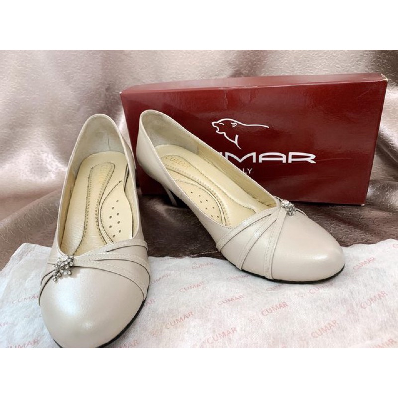 義大利cumar 專櫃可可粉芋氣質鑽飾中跟包鞋 蝦皮購物