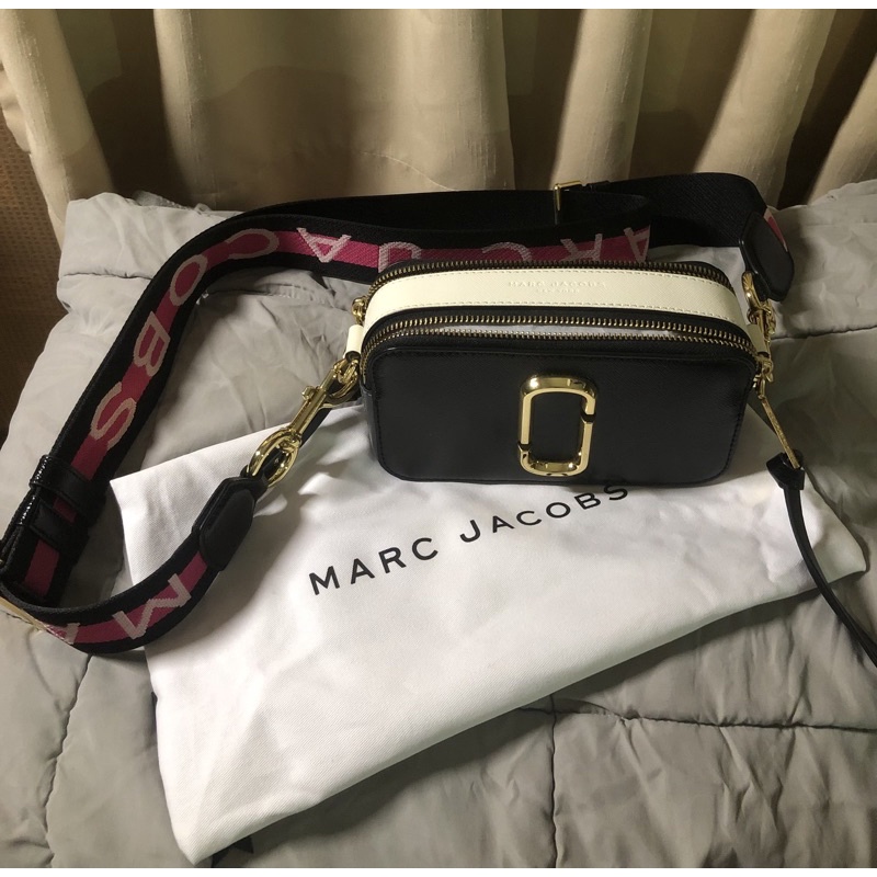 近全新正品 Marc Jacobs MJ 專櫃款 Snapshot LOGO背帶 相機包