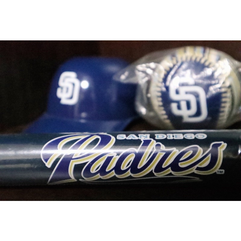 Padres 聖地牙哥教士 迷你球棒 迷你打擊頭盔 棒球 卡包