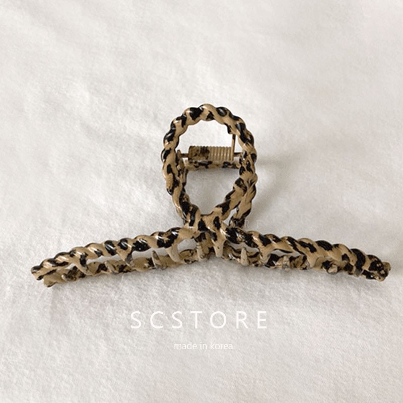 SCSTORE韓國飾品 簡約造型豹紋圖案髮抓夾。
