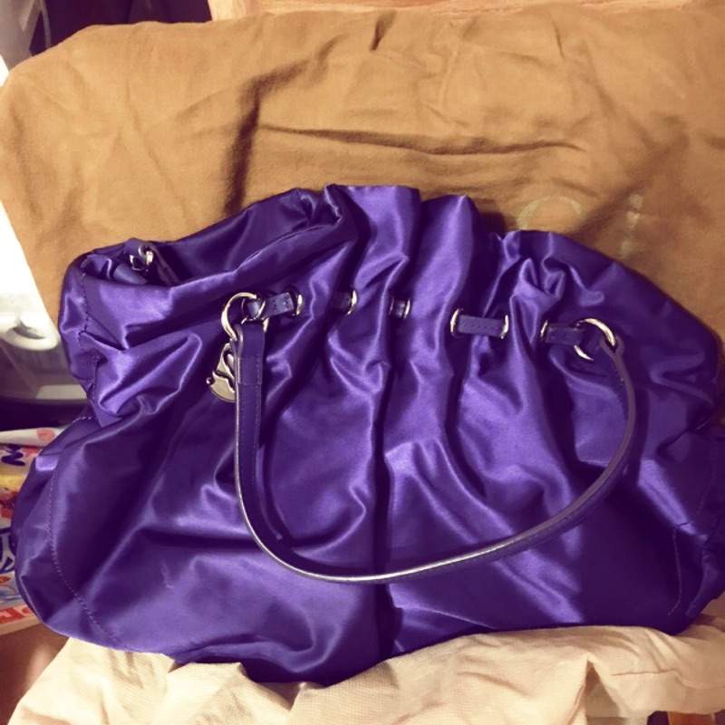 💯♥️agnes b紫色帆布水餃抽繩包包