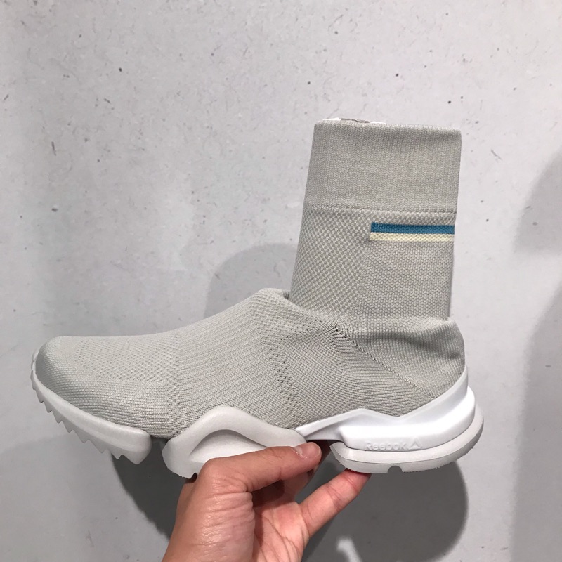 reebok tech