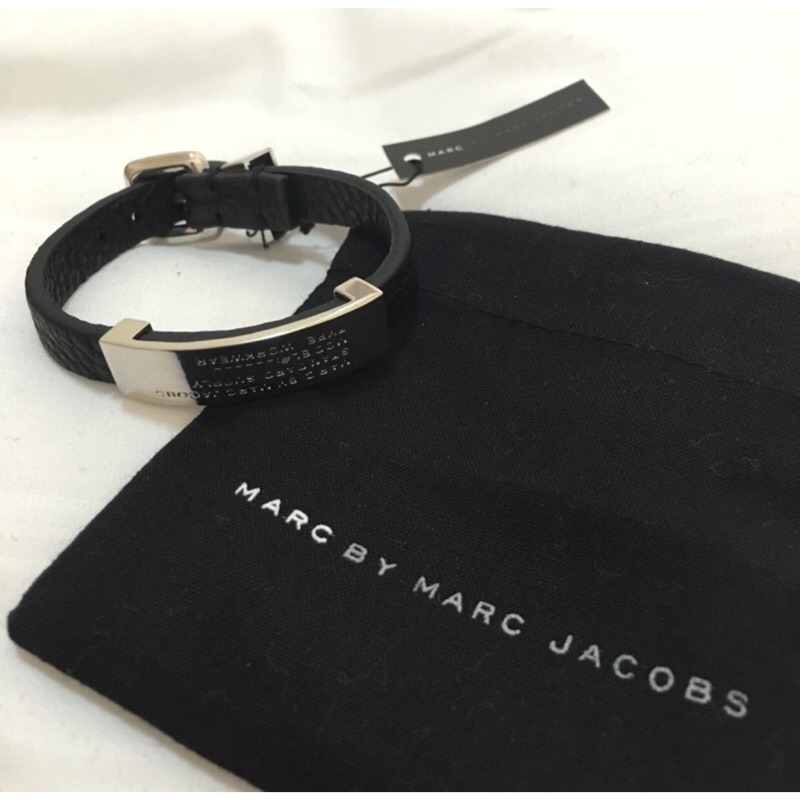 Marc Jacobs黑色皮革手環