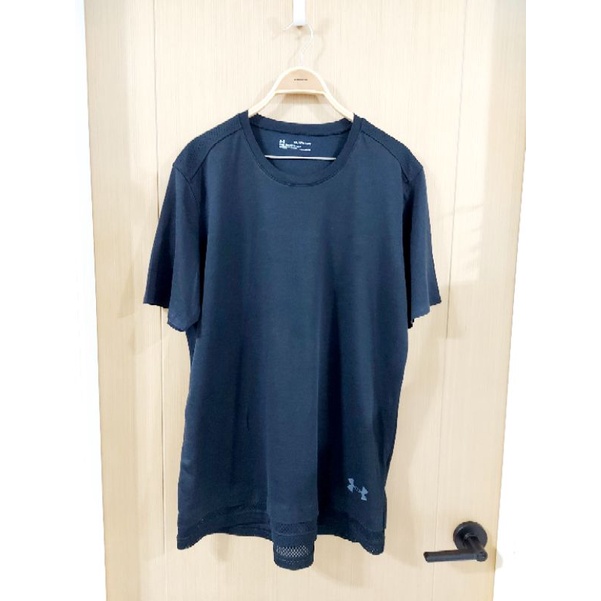 (liya021817客預訂)Under Armour-運動上衣(男款2XL)