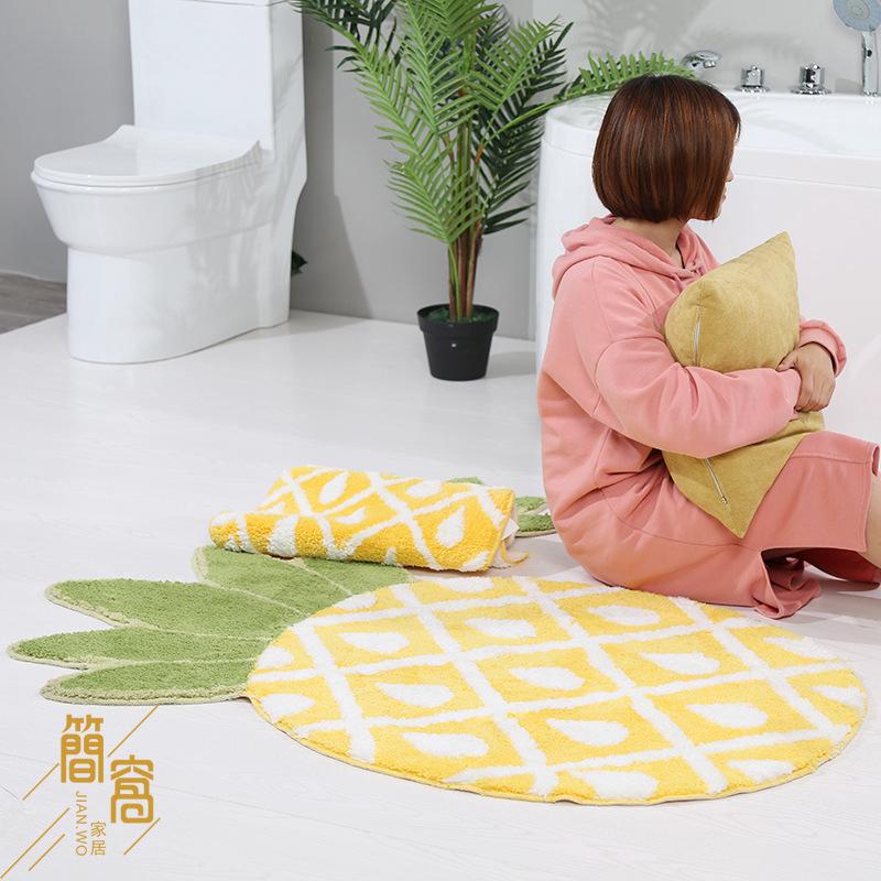 [臺灣現貨]鳳梨造型家用浴室衛生間柔軟吸水防滑地墊 臥室客廳茶幾加厚地毯腳墊