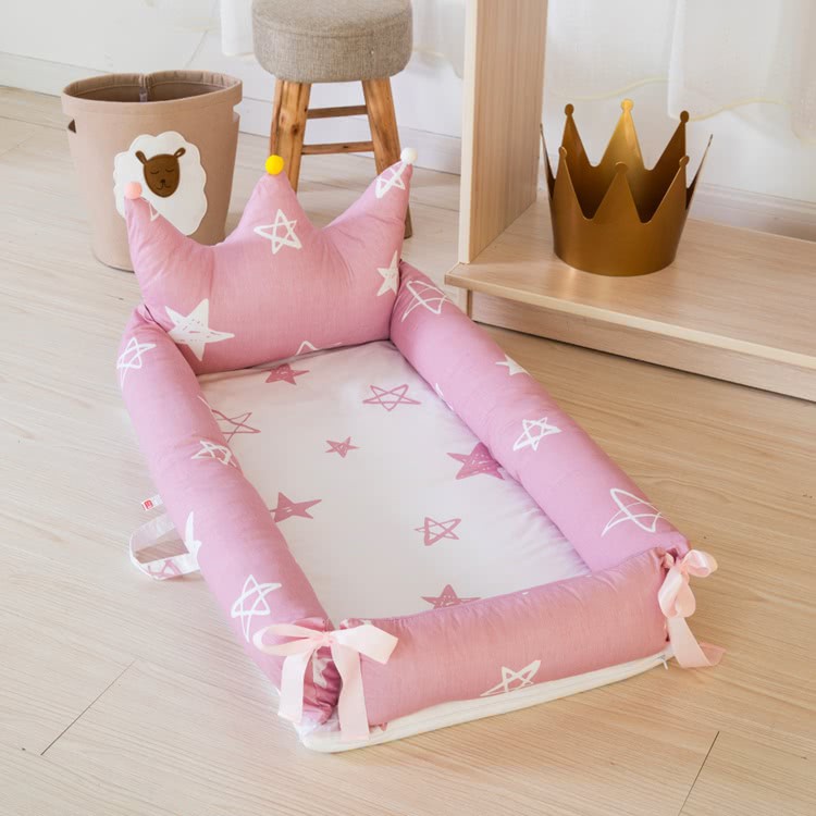 Kori Deer可莉鹿 造型純棉多功能床中床無被子(可折疊式嬰兒床包/便攜式外出手提旅行床(附提袋))-粉紅星星款!