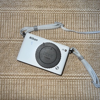 二手相機 NIKON J3 + 10-30鏡頭