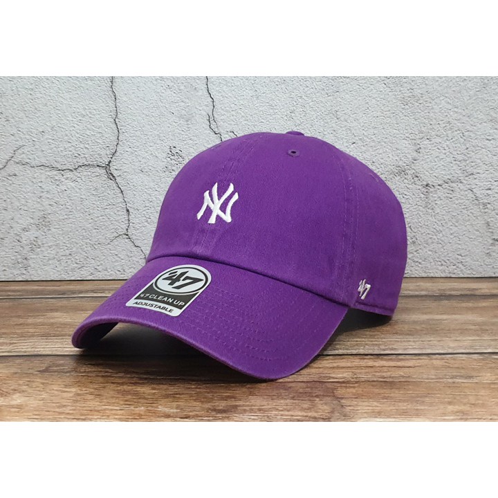 蝦拼殿 47brand MLB紐約洋基NY 小LOGO水洗復古紫色底白字基本款老帽 男生女生都可戴  現貨紫色