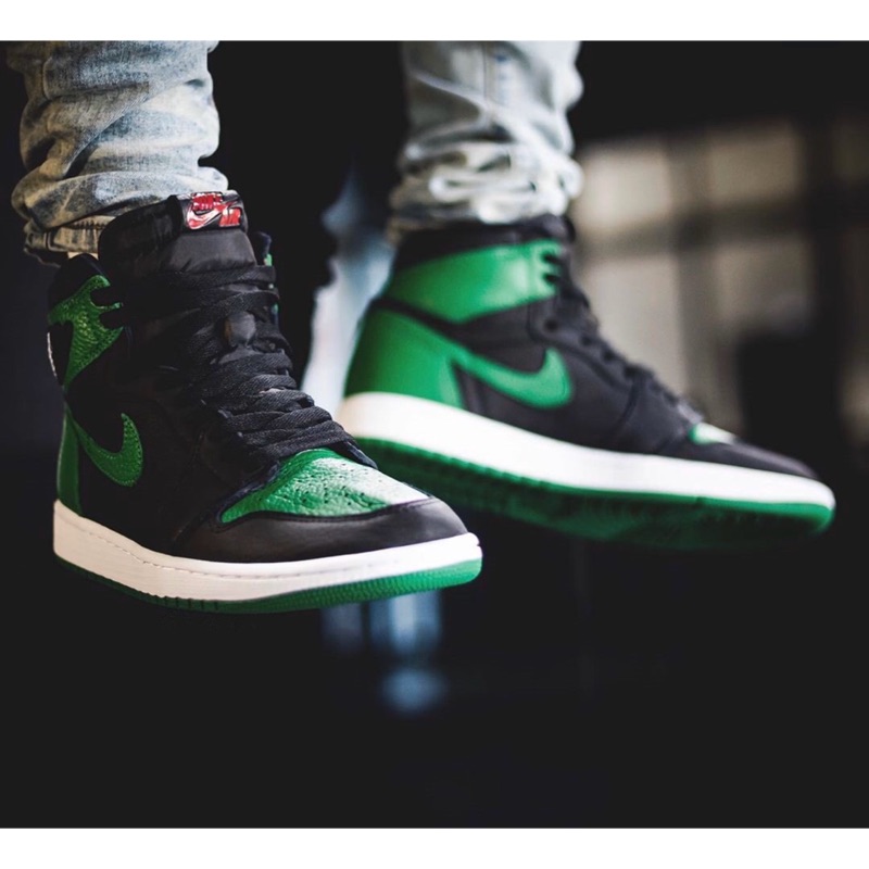 aj1 pine green black