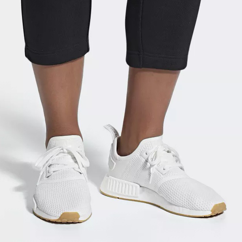 adidas nmd r1 white gum