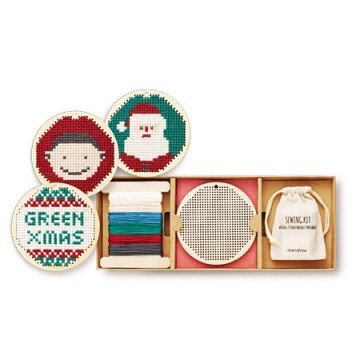 innisfree聖誕手作公益禮盒-綠色聖誕節DIY裝飾品組合包