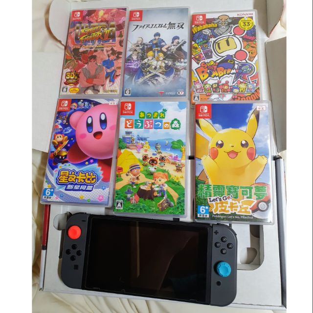 SWITCH主機+6片遊戲 (動物森友會 卡比之星 寶可夢 皮卡丘 聖火降魔錄無雙 快打旋風 炸彈超人 )