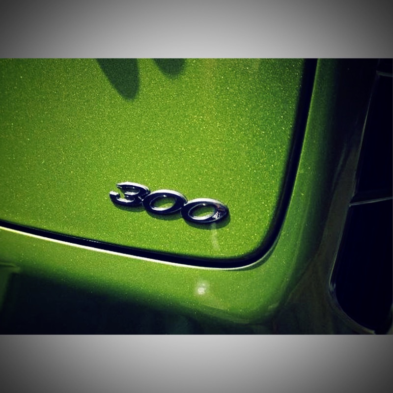 ★★非常偉士★★原廠 Vespa GTS GTV 300 手套箱 貼紙 logo badge(現貨)