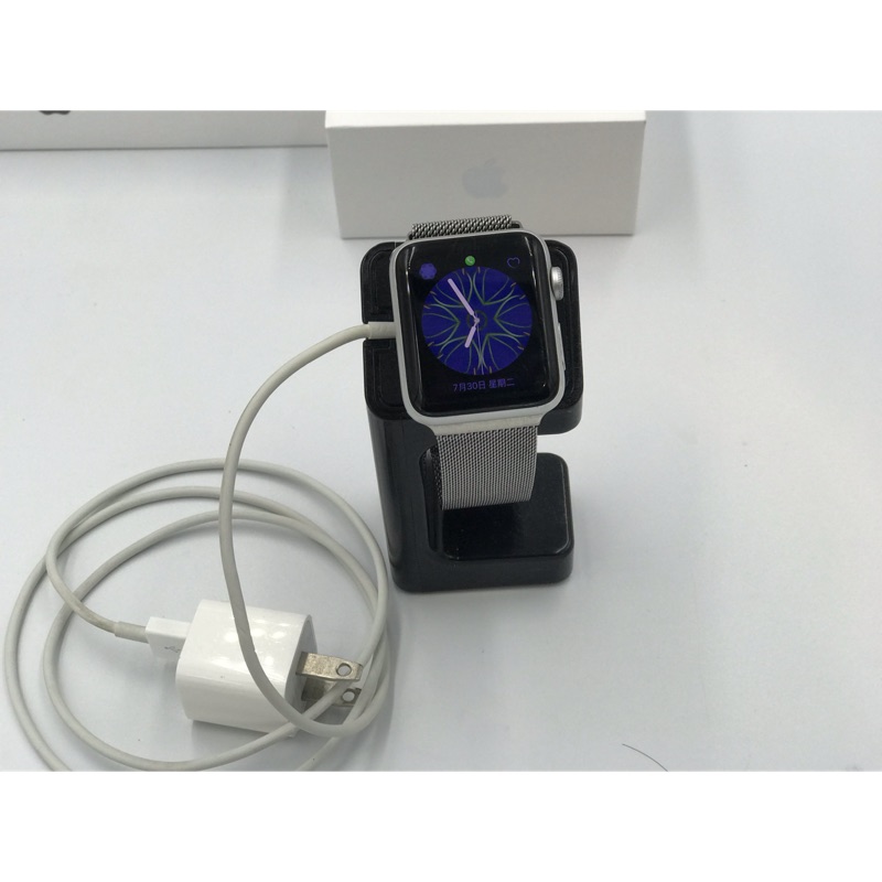 Apple Watch 3 42mm無盒裝有充電座