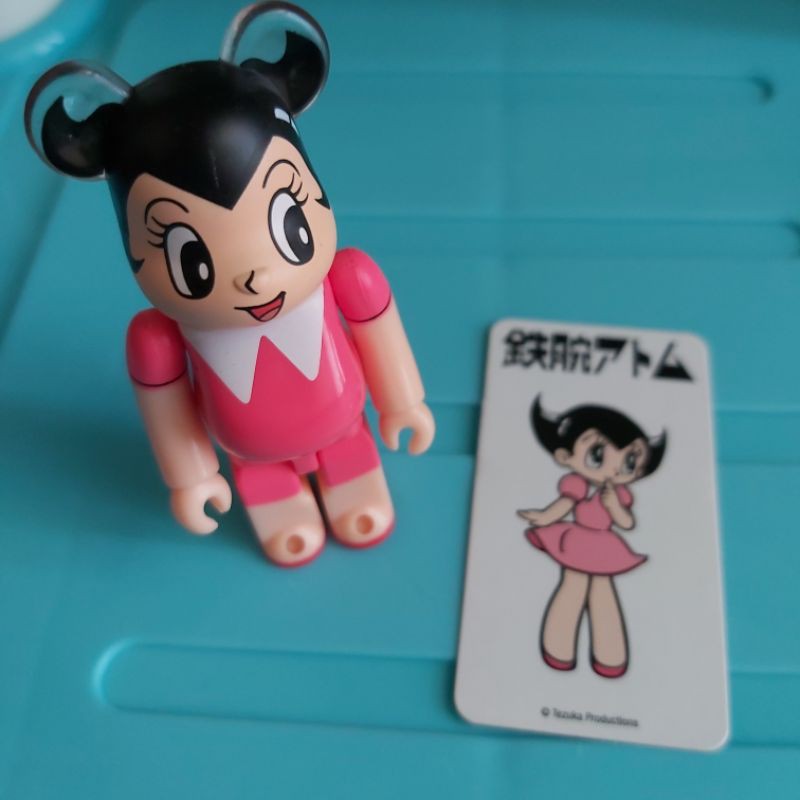 Be@rbrick 100% Secret Serie 33, Astro Girl