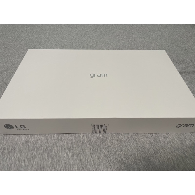 LG Gram Z90P 14吋筆電-白色 14Z90P-G.AR64C2 全新未拆