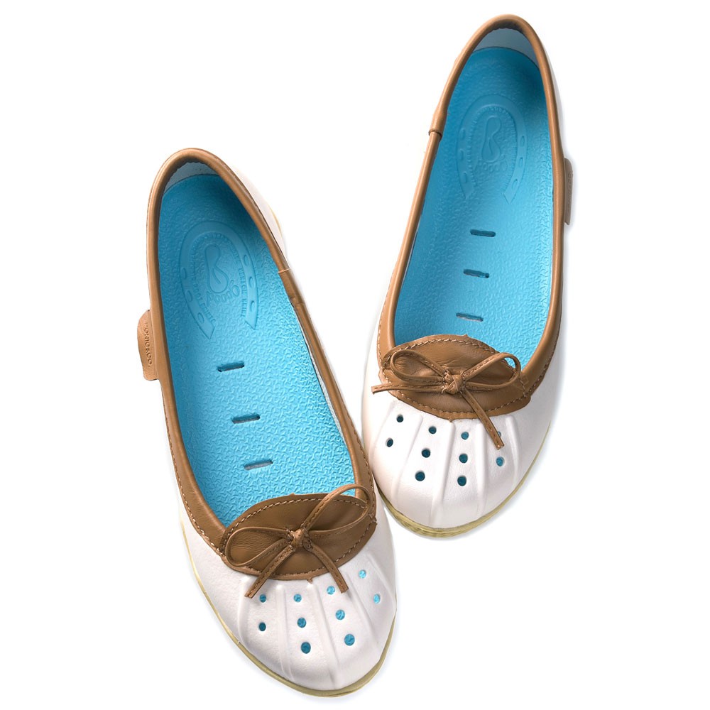 美國加州 PONIC&amp;Co. ELLA 防水輕量 娃娃鞋 雨鞋 白色 女 懶人鞋 休閒鞋 環保膠鞋 平底 真皮滾邊