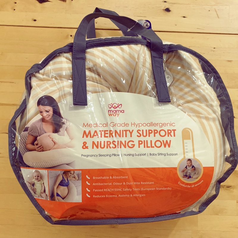 二手 狀況好 Mamaway媽媽餵 智慧調溫抗菌萬用枕-月亮枕（哺乳枕 嬰兒枕）