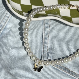 【𝓥𝓪𝔃𝔃𝓵𝓮®︎】Butterfly Pearl Necklace18k金蝴蝶珍珠粗項鍊 短項鍊 珍珠項鍊 金飾 飾品