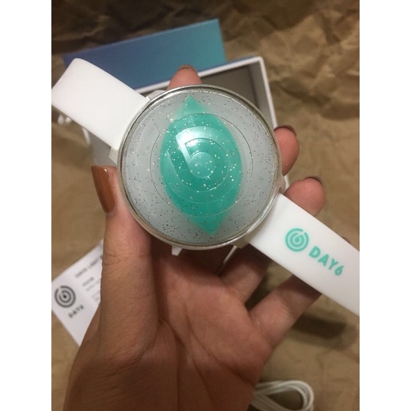 Day6 官方手燈錶燈周邊 蝦皮購物