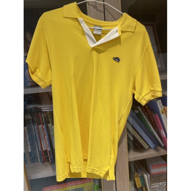 Nike黃色polo襯衫