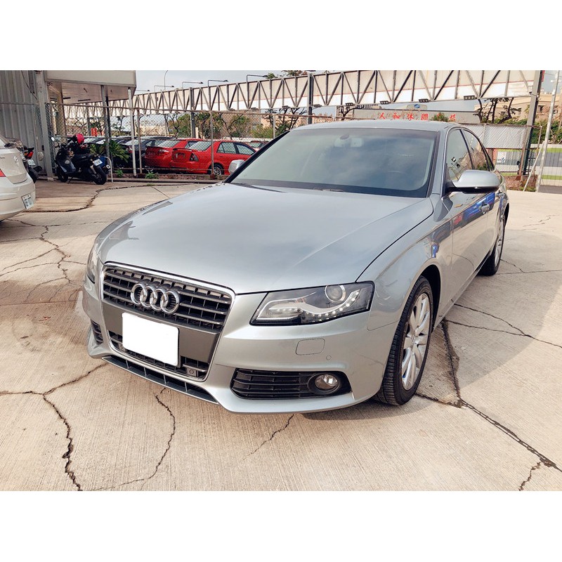 2010年 奧迪 Audi A4!.買車賣車找小霖