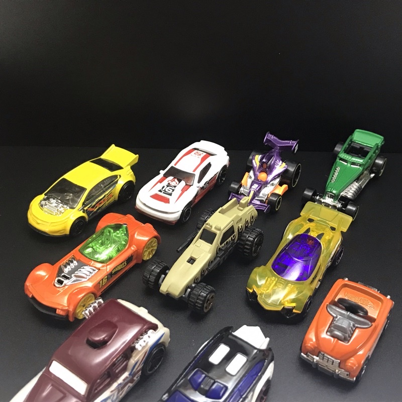 【04/18更新】HotWheels 風火輪 合金車 二手車 / 多車組全新已拆 詳見內頁