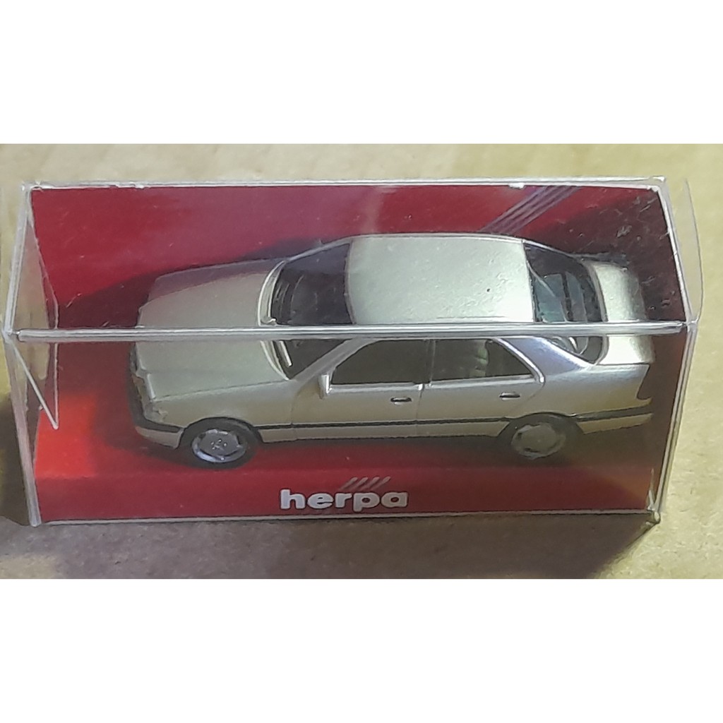 全新未拆日本進口1/87 HERPA 031400 Benz C220(銀色)(德國製造)