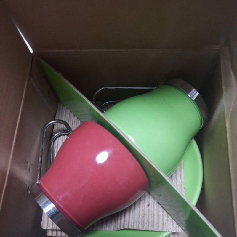 紅綠咖啡組一盒兩組。