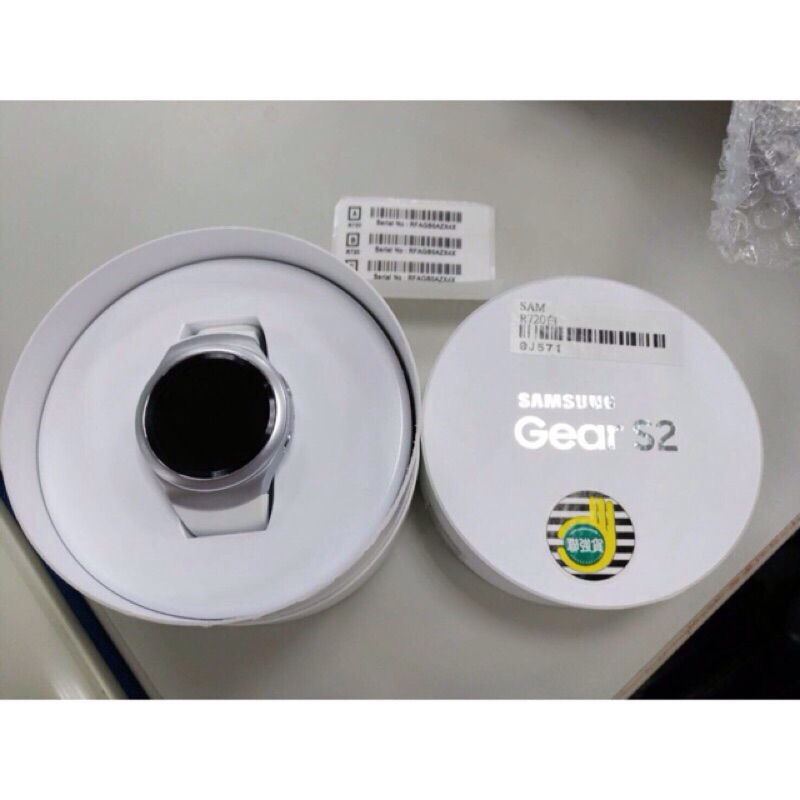 保證正品-samsung gear s2 運動款-白色（降價了）