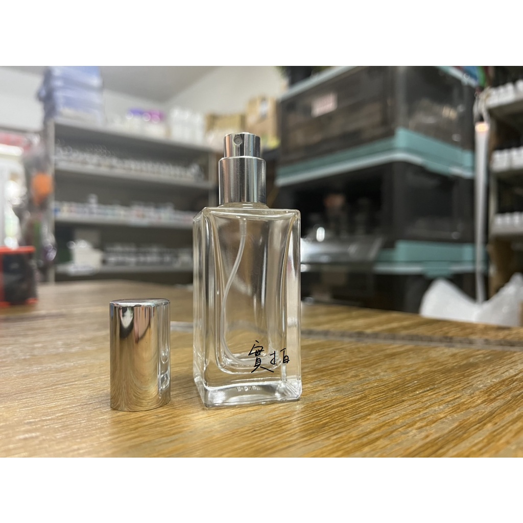 【露西皂材】30ML銀蓋香水瓶 四方香水瓶 (矮款) 香水噴瓶 玻璃噴瓶