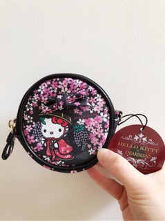 KITTY X DEARISIMO 櫻花和服零錢包/耳機包(黑色)